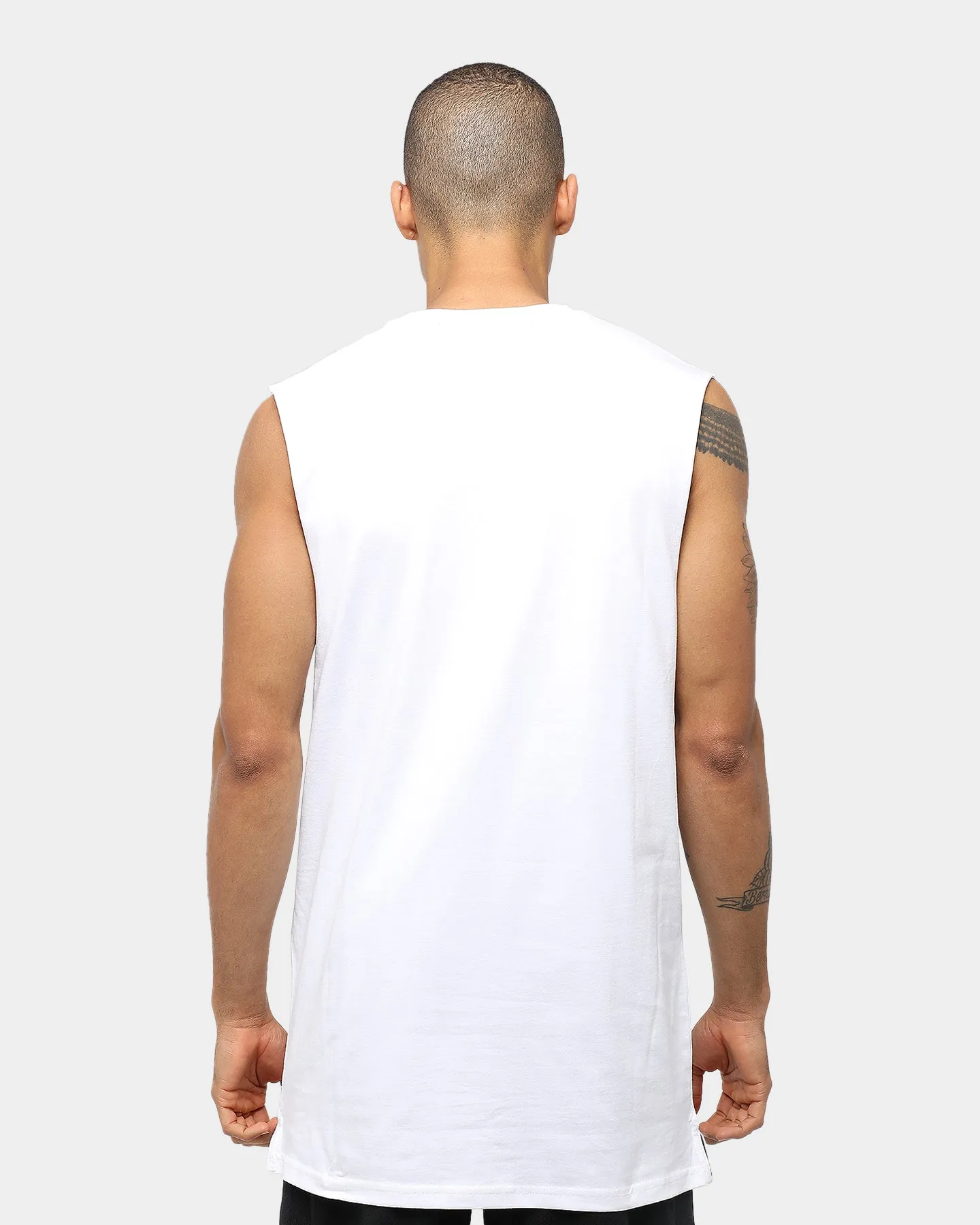 Carré Foundation Muscle White