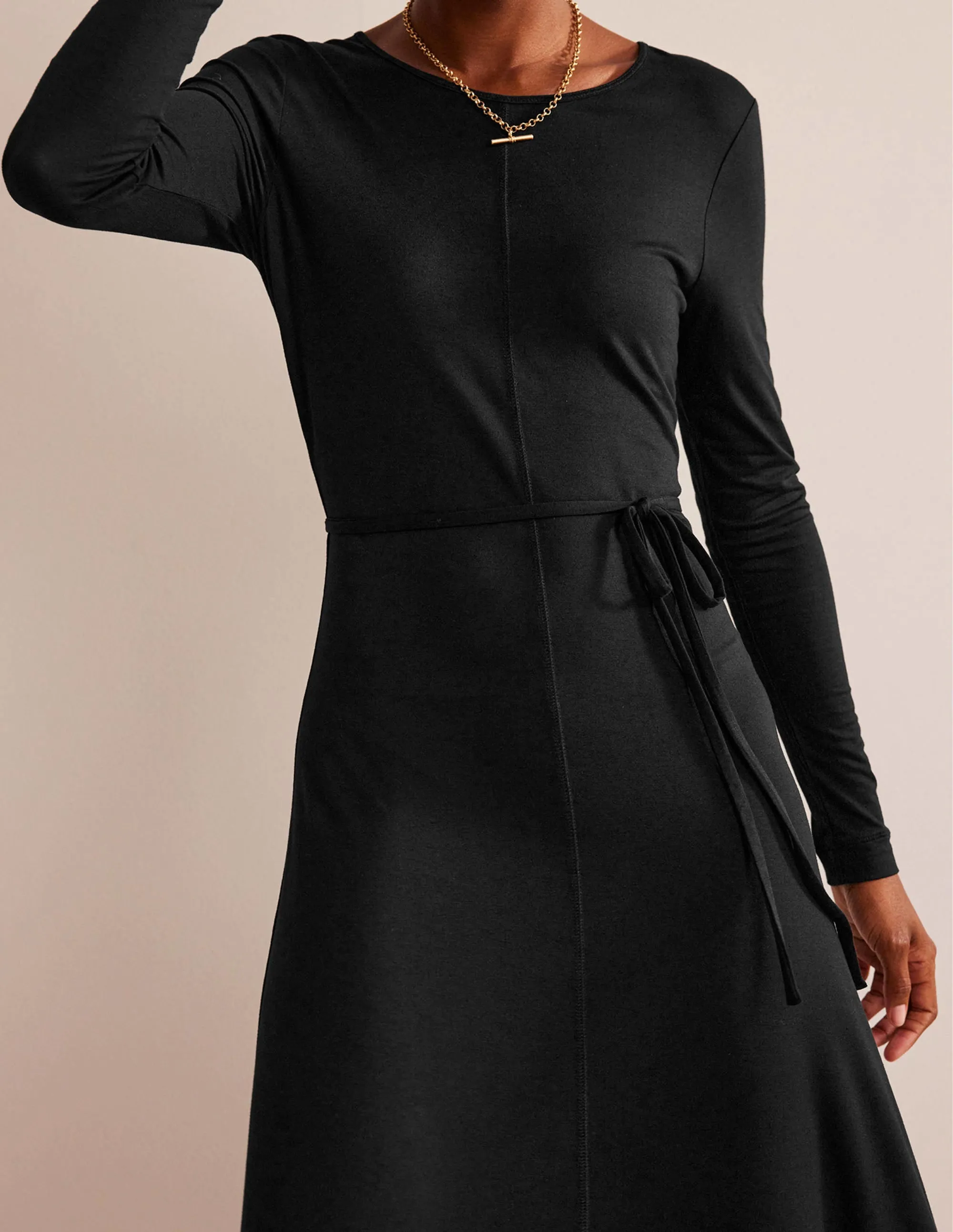 Lucy Jersey Midi Dress-Black